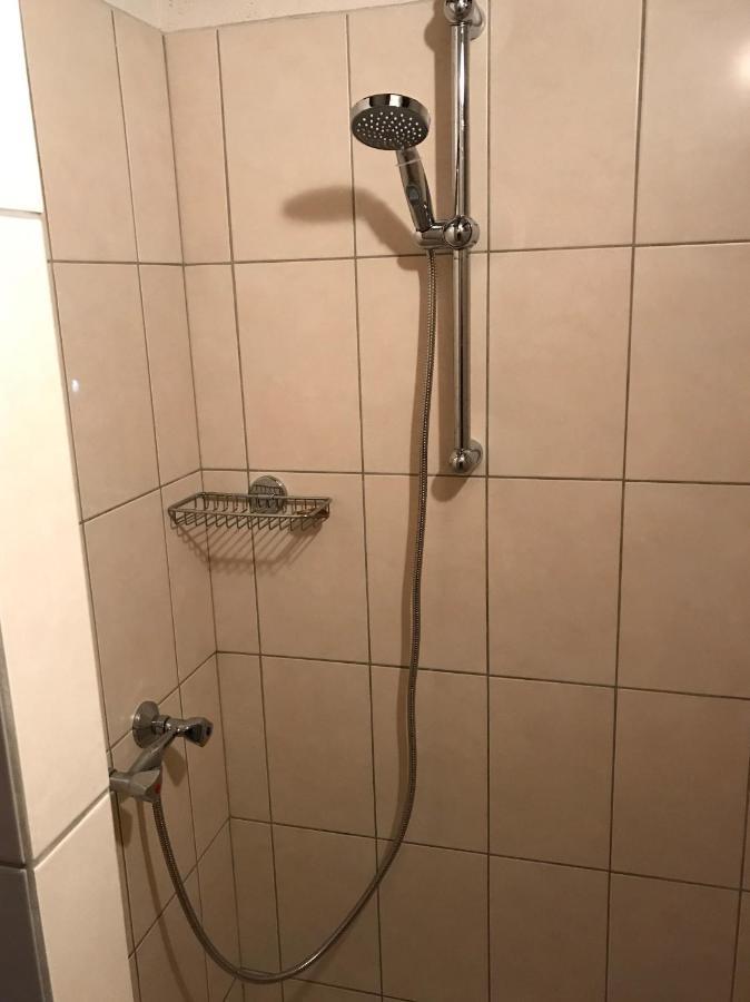 Carreron Gites Gondrin Екстериор снимка